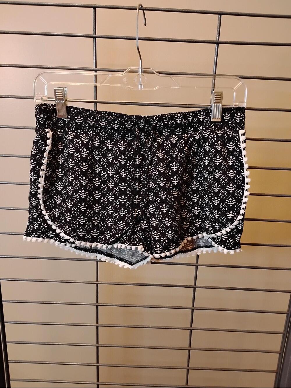 No Boundaries‎ Shorts